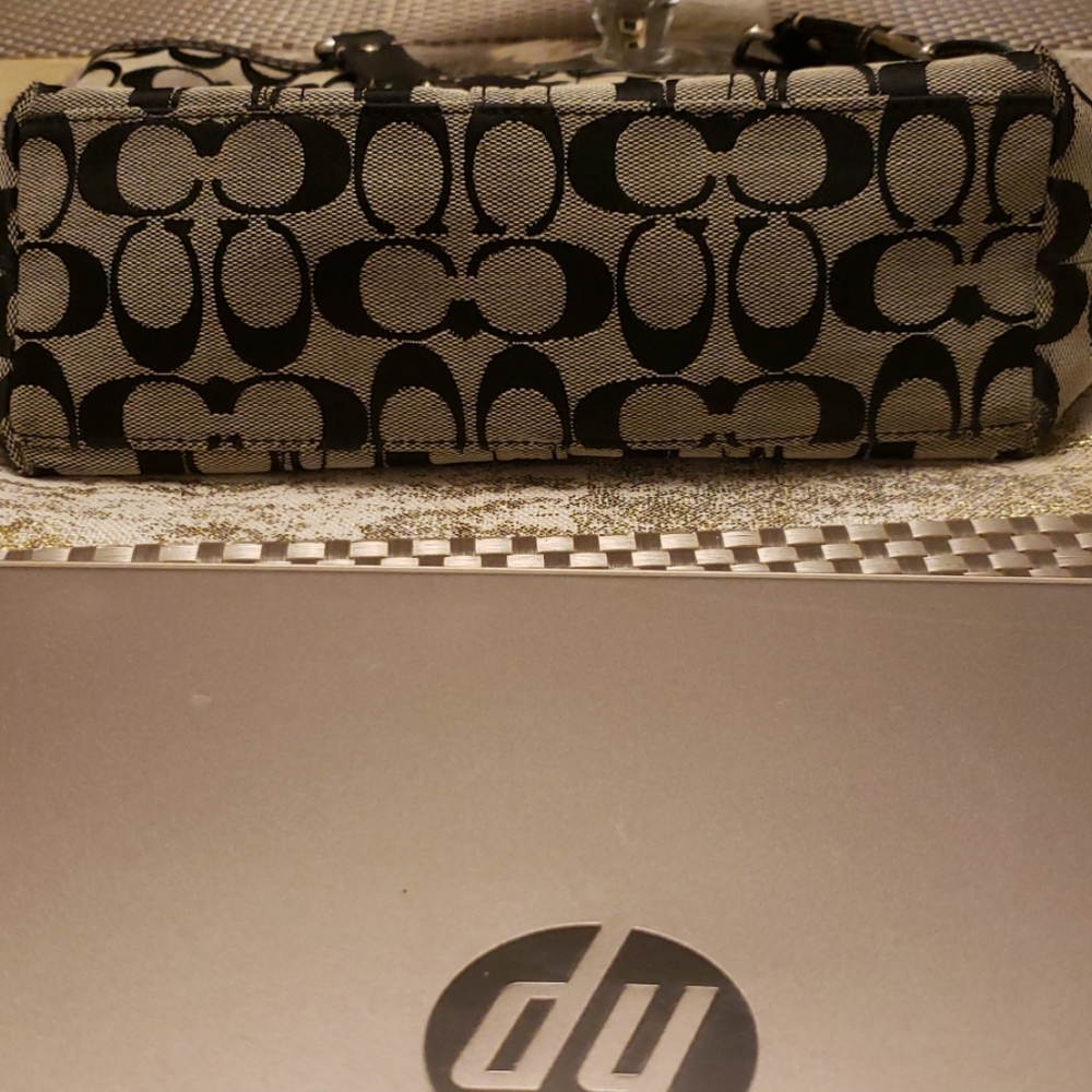 Coach Bag - Picture 3 of 5
